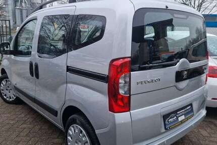 Peugeot Bipper 65.130 km 8.249 € Bremen 28237