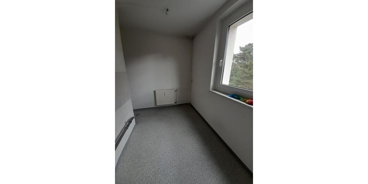 Etagenwohnung Potsdam Industriegelände - 3 Zimmer, 61 m&sup2;, 521&euro; | Angebot:26675151