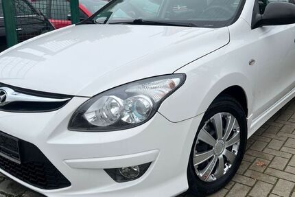 Hyundai i30 97.000 km 4.890 € Berlin Weißensee-Pankow 13086