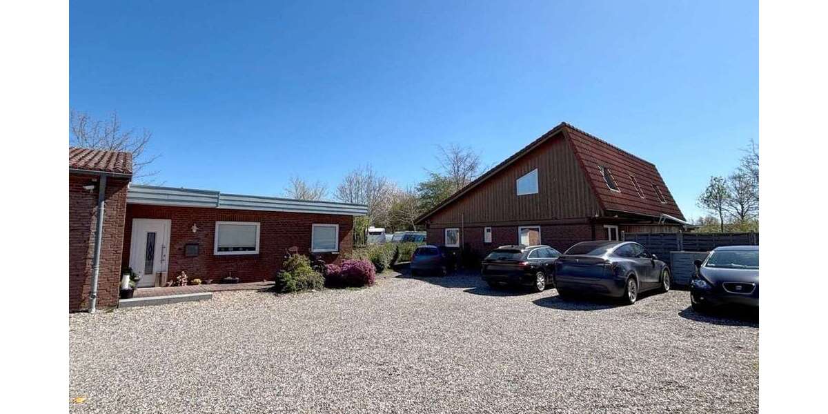 Einfamilienhaus Schönberg - 7 Zimmer, 254 m&sup2;, 649.000&euro; | Angebot:26637900
