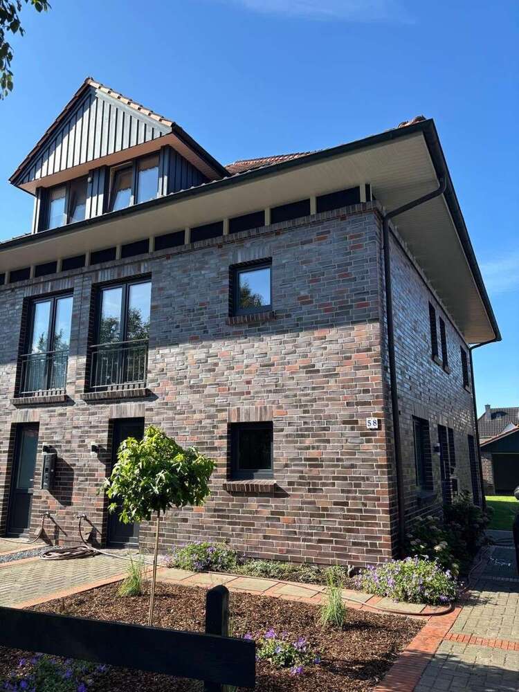 Haus zum Mieten in Oldenburg 1.980 € 160 m²