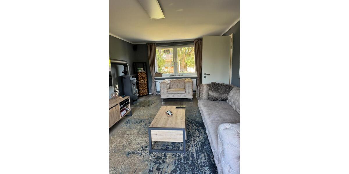 Charmantes Reihenmittelhaus mit 3,5 offenen Zimmern in Hannover 3.5 zimmer