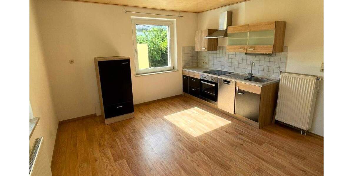 Etagenwohnung Selb - 2 Zimmer, 69 m&sup2;, 115.000&euro; | Angebot:26930425