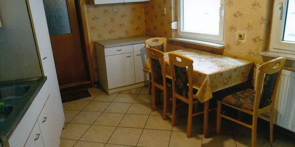 Einfamilienhaus Römhild Roth - 9 Zimmer, 191 m&sup2;, 58.000&euro; | Angebot:26053484