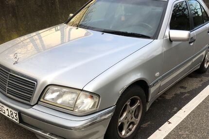 Mercedes-Benz C 180 121.500 km 2.900 &euro; Nuthetal 14558