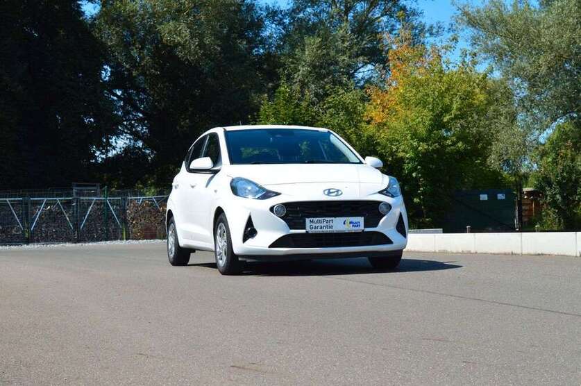 i10