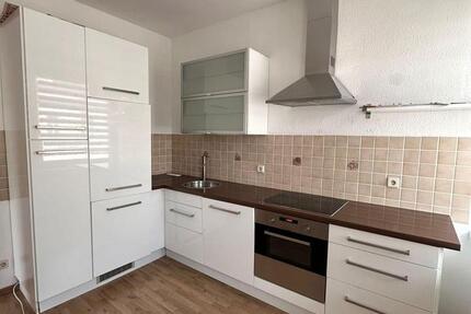Wohnung Glauchau - 3 Zimmer, 68 m&sup2;, 390&euro; | Angebot:26676976