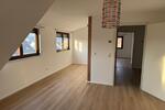 Dachgeschoßwohnung Esslingen am Neckar Oberesslingen - 2.5 Zimmer, 75 m&sup2;, 1.000&euro; | Angebot:25299886