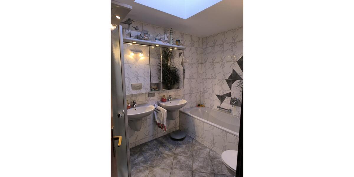 Einfamilienbungalow mit Einliegerwohnung in Kornwestheim zimmer