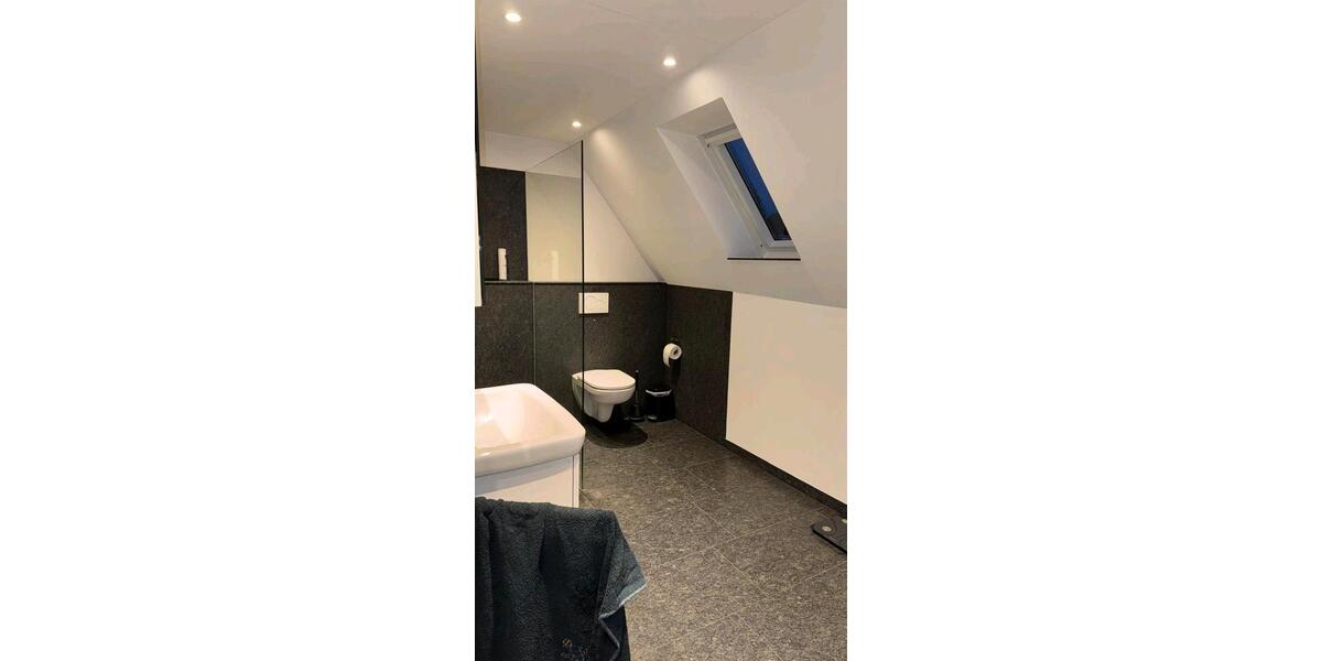 Dachgeschoßwohnung Harsewinkel - 3 Zimmer, 74 m&sup2;, 750&euro; | Angebot:25081402