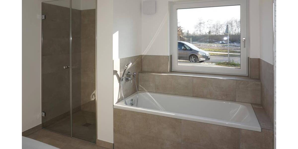 Etagenwohnung Kirchheim bei München Kirchheim - 4 Zimmer, 110 m&sup2;, 1.900&euro; | Angebot:26515600