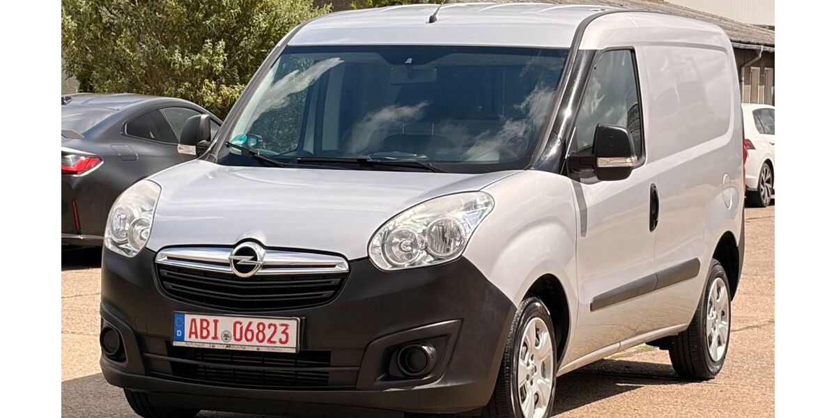 Opel Combo 190.000 km 6.999 &euro; Greppin , Bitterfeld-Wolfen 06803