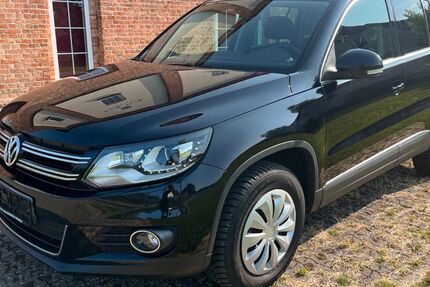VW Tiguan 228.630 km 8.999 &euro; Bargeshagen 18211