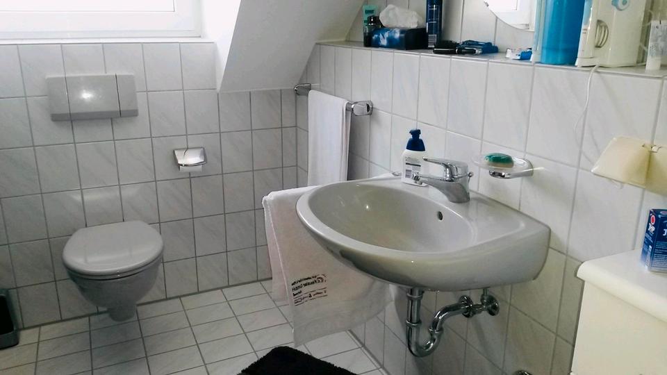 Dachgeschoßwohnung Balingen - 2.5 Zimmer, 73 m&sup2;, 880&euro; | Angebot:26337382