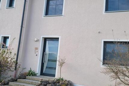 Haus Neumarkt-Sankt Veit Sankt Veit - 7 Zimmer, 130 m&sup2;, 529.000&euro; | Angebot:27023213