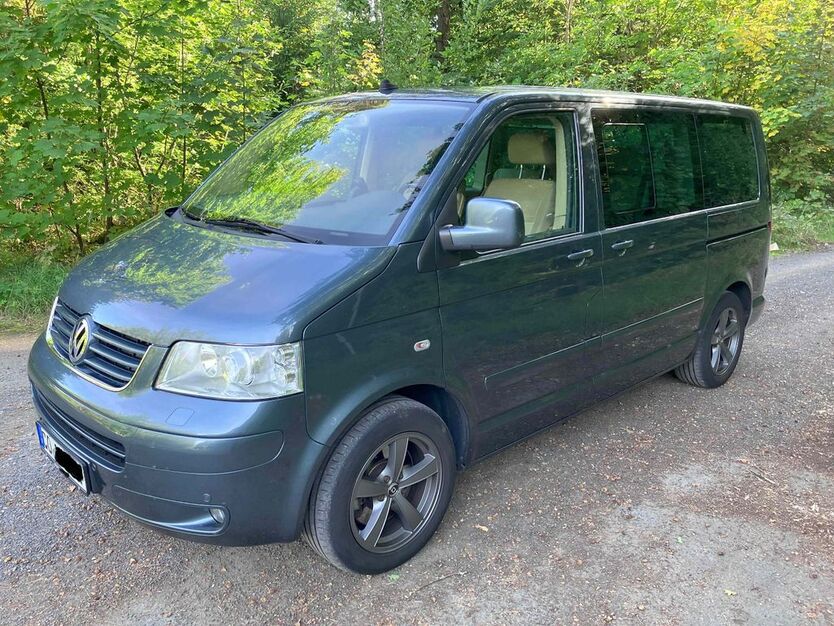 VW T5 Multivan 235.630 km 16.500 € Weitramsdorf 96479