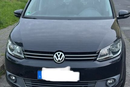 VW Touran 230.000 km 8.000 &euro; Gießen 35394