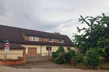 Haus Bühl - 5 Zimmer, 140 m&sup2;, 270.000&euro; | Angebot:26763002