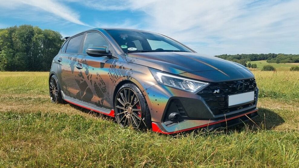 i20