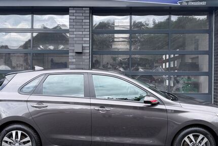 Hyundai i30 82.000 km 13.890 &euro; Ascheberg 59387