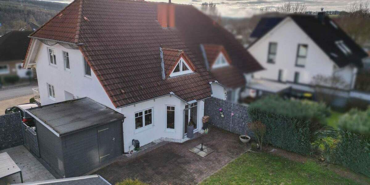Doppelhaushälfte Möhnesee Günne - 6 Zimmer, 173 m&sup2;, 360.000&euro; | Angebot:25427641