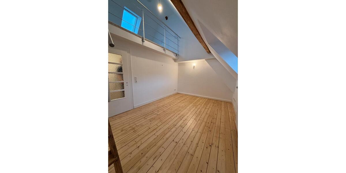 Wunderschöne, helle 2 Zi Wohnung mit Galerie DG in BKS 1 zimmer