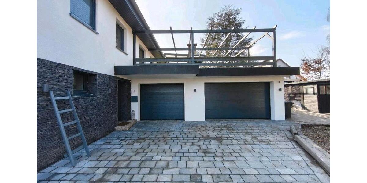 Einfamilienhaus Rinteln - 7 Zimmer, 200 m&sup2;, 359.000&euro; | Angebot:26429517
