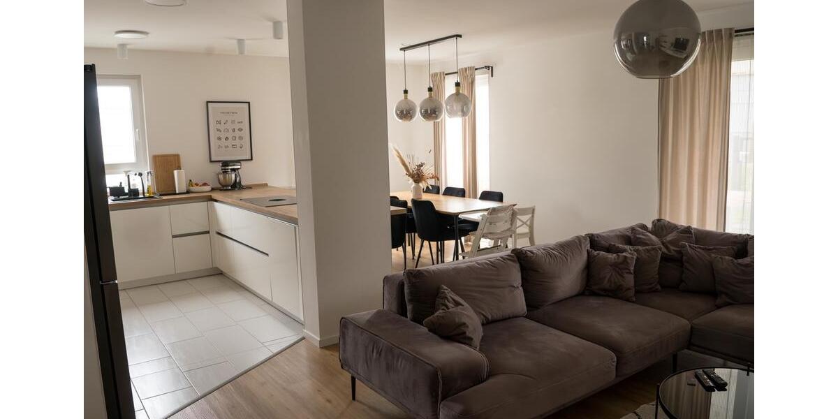Erdgeschoßwohnung Vechelde - 4 Zimmer, 118 m&sup2;, 399.000&euro; | Angebot:27265869