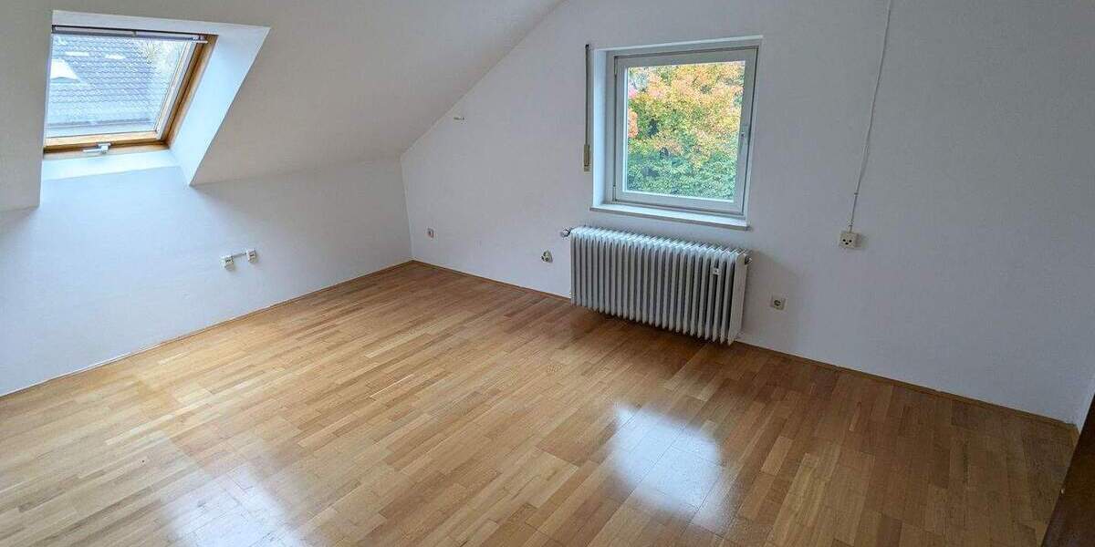 Mehrfamilienhaus, Wohnhaus Fürstenfeldbruck - 6 Zimmer, 165 m&sup2;, 697.000&euro; | Angebot:26243832