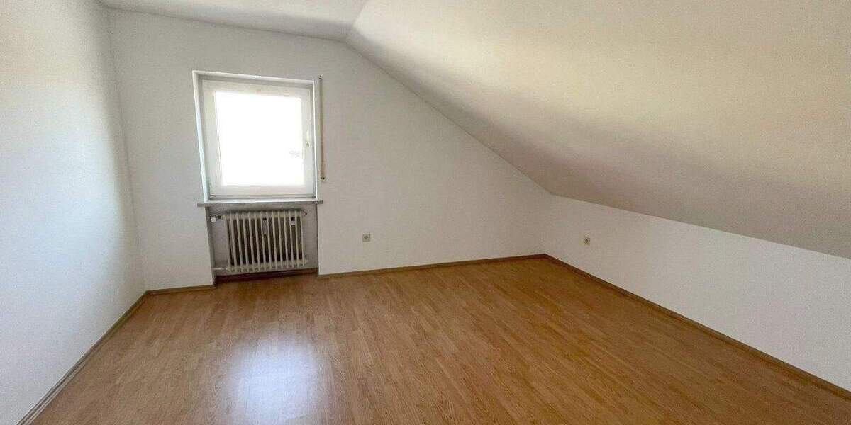 Etagenwohnung Kümmersbruck - 5 Zimmer, 80 m&sup2;, 850&euro; | Angebot:25682833