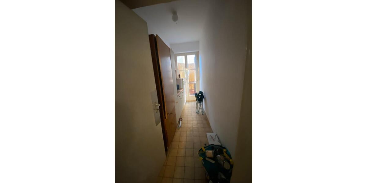 5-Zimmerwohnung in Würzburg Stadtmitte ab 1.4.26 zu vermieten 5 zimmer