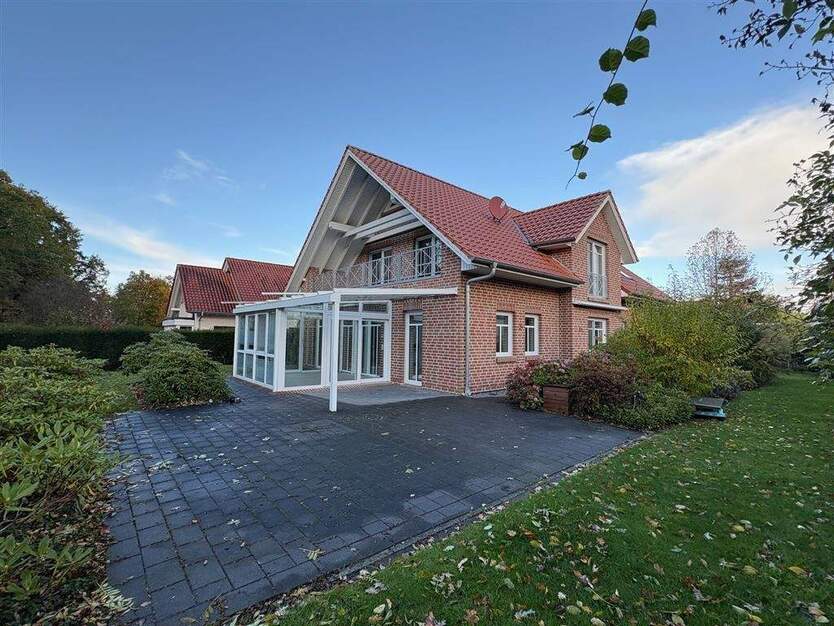 Hude-Süd: Großzügige Doppelhaushälfte mit hochwertiger Ausstattung und Wintergarten in ruhiger Lage! 6 zimmer