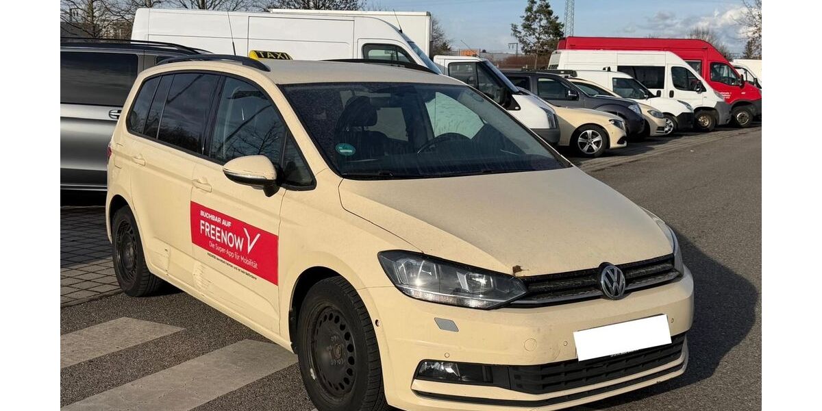 VW Touran 390.000 km 3.900 &euro; München 81677