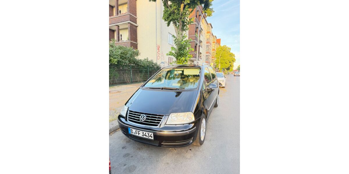 VW Sharan 154.000 km 4.950 &euro; Berlin 12307