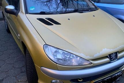 Peugeot 206 168.000 km 2.300 &euro; Hamburg 21033