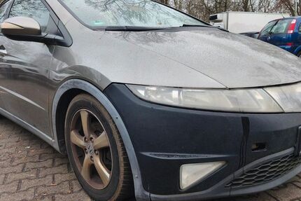 Honda Civic 199.999 km 2.299 &euro; Berlin 12349