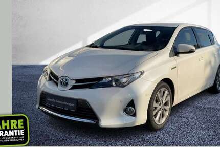 Toyota Auris 132.200 km 10.490 € Goslar 38644