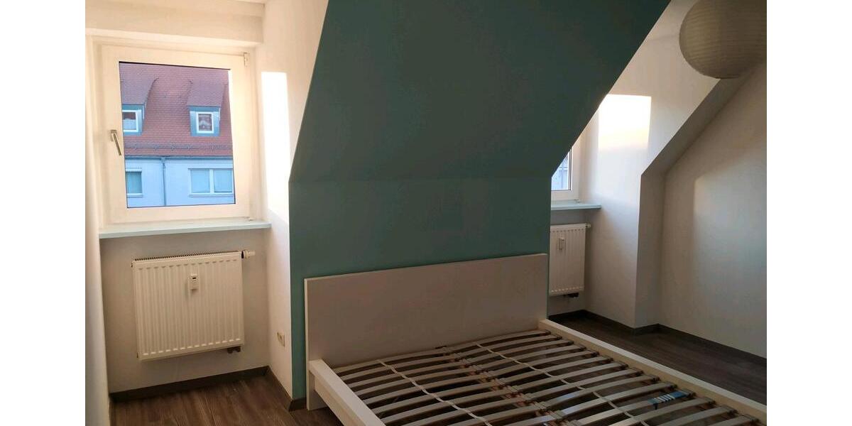 Wohnung zum Verkaufen - zentral + hell + großzügig 4 zimmer