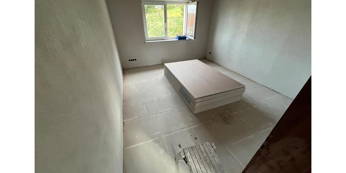 Mehrfamilienhaus, Wohnhaus Bobritzsch-Hilbersdorf Hilbersdorf - 6 Zimmer, 170 m&sup2;, 1.450&euro; | Angebot:26505151