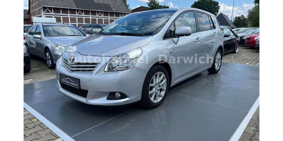 Toyota Verso 174.900 km 7.490 &euro; Winsen 21423
