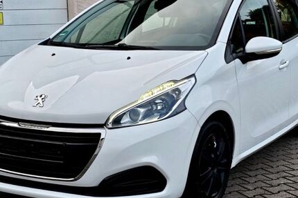 Peugeot 208 141.500 km 5.900 &euro; Garching an der Alz 84518
