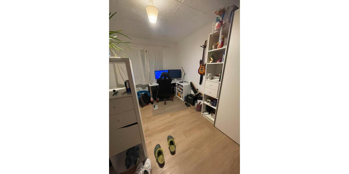 Etagenwohnung Gießen Schlangenzahl - 1 Zimmer, 17 m&sup2;, 239&euro; | Angebot:26378288