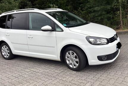 VW Touran 204.000 km 12.000 &euro; Calberlah 38547
