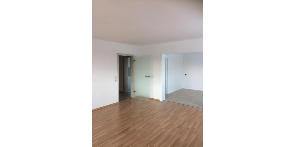 Mehrfamilienhaus, Wohnhaus Mariaposching - 8 Zimmer, 210 m&sup2;, 559.000&euro; | Angebot:26180053