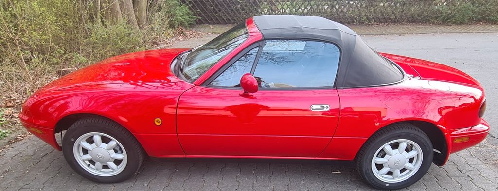 Mazda MX-5 32.000 km 15.555 &euro; Friedrichdorf 61381