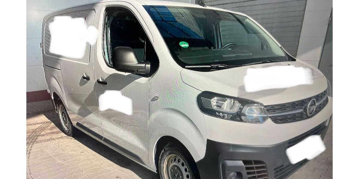 Opel Vivaro 93.200 km 14.875 &euro; Taucha 04425