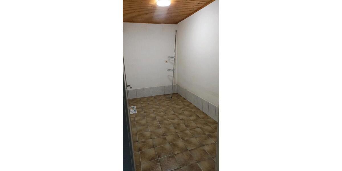 Etagenwohnung Blankenheim - 3 Zimmer, 118 m&sup2;, 750&euro; | Angebot:23762044