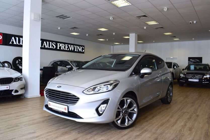 Ford Fiesta 64.818 km 10.480 € Schönefeld 12529
