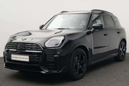 Mini Countryman SE All4 6.845 km 46.654 &euro; München 80788