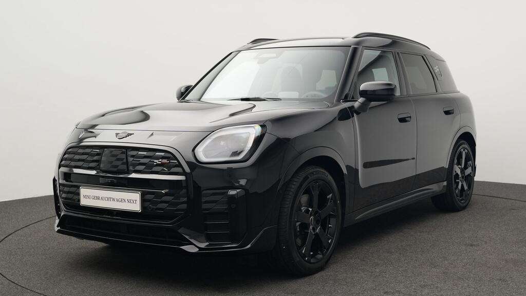 Mini Countryman SE All4 6.845 km 46.654 &euro; München 80788